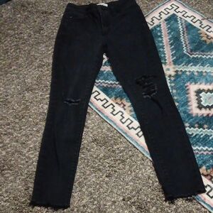 💜 3/$15💜KanCan Black Ripped Skinny Jeans💜